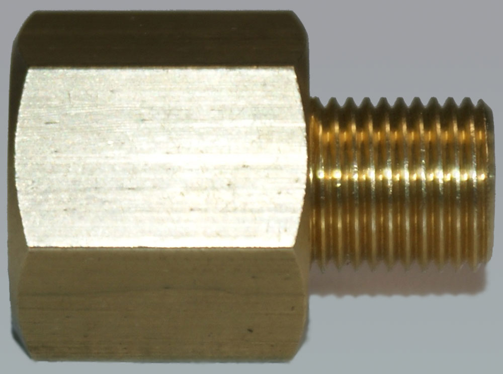 Reducing adapter 1/8" intern - 1/4" extern